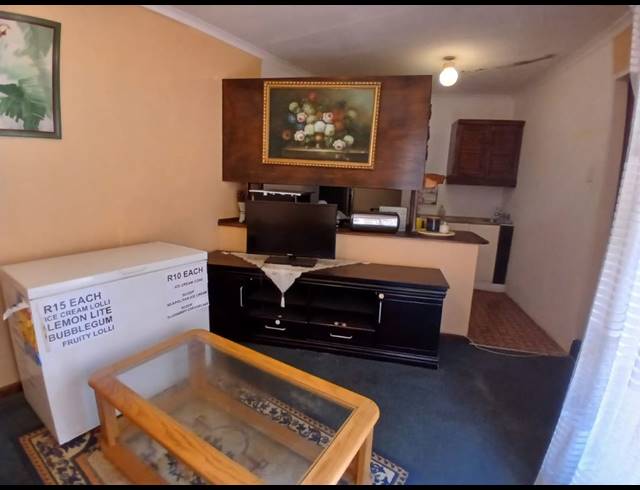 3 BEDROOM HOUSE FOR SALE IN DELVILLE